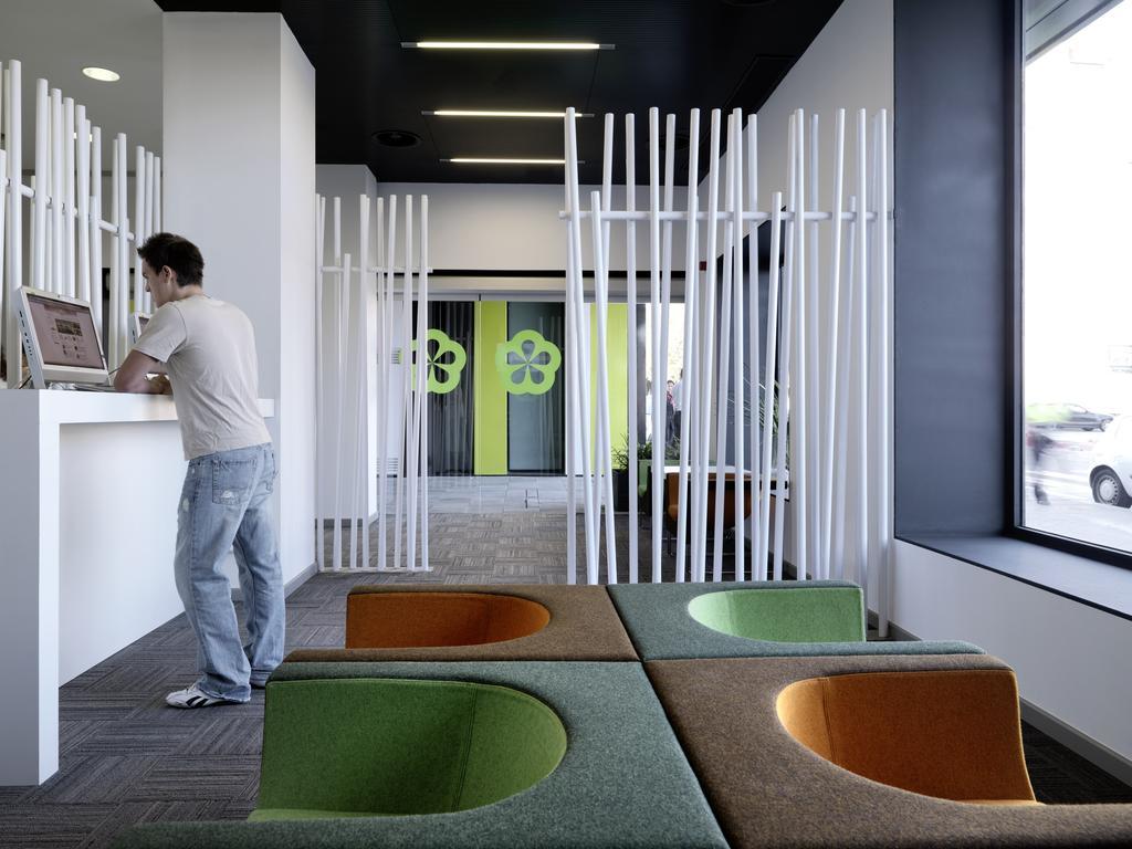Residencia Melon District Marina Hotel Barcelona Exterior foto
